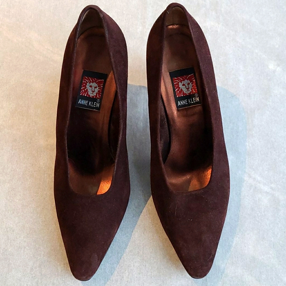 Anne Klein Suede Pumps